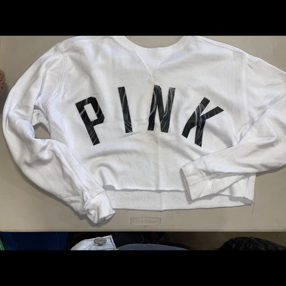 Sweater crop top